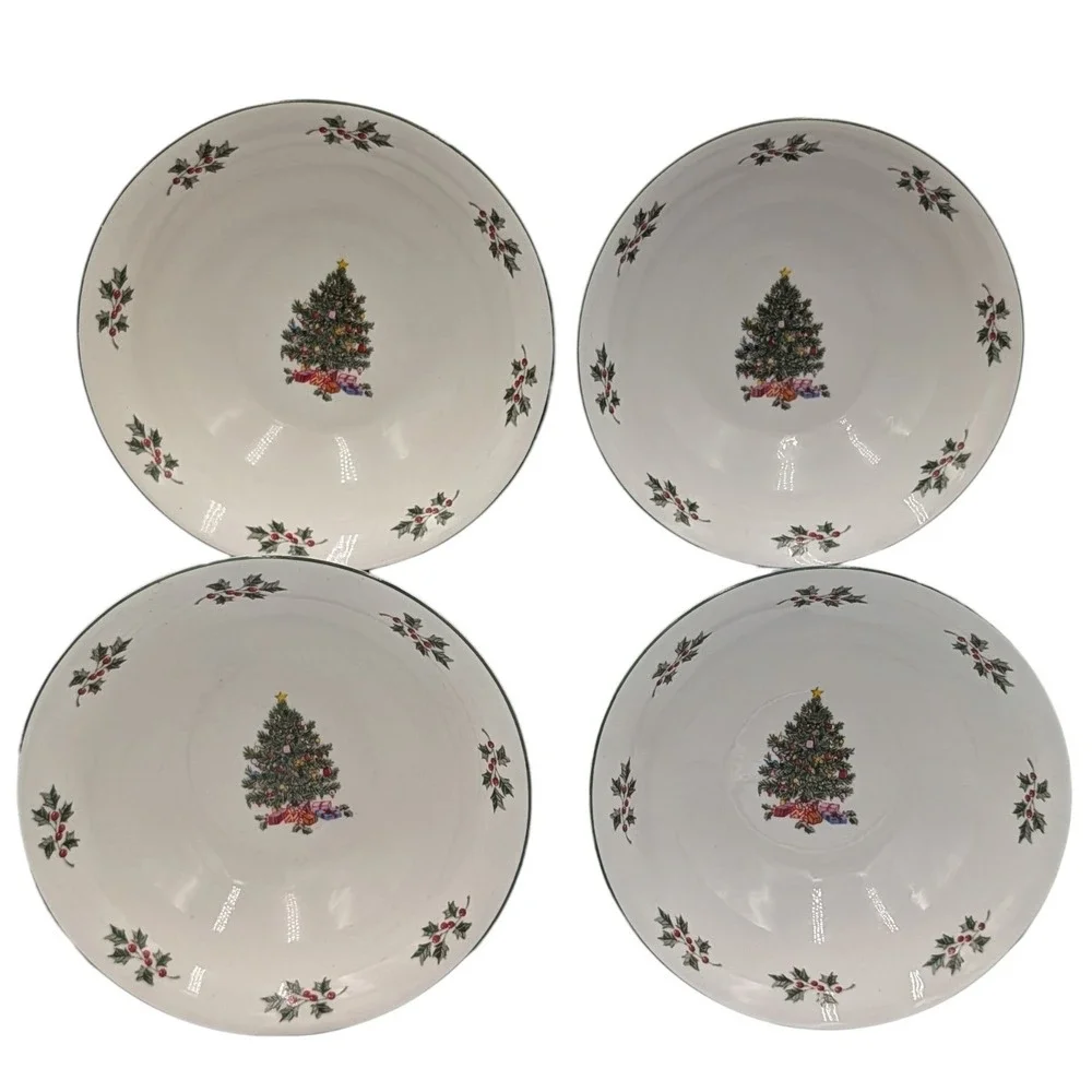 Gibson Noel Morning Soup Bowls Christmas Tree Holiday Vintag Set of Four
